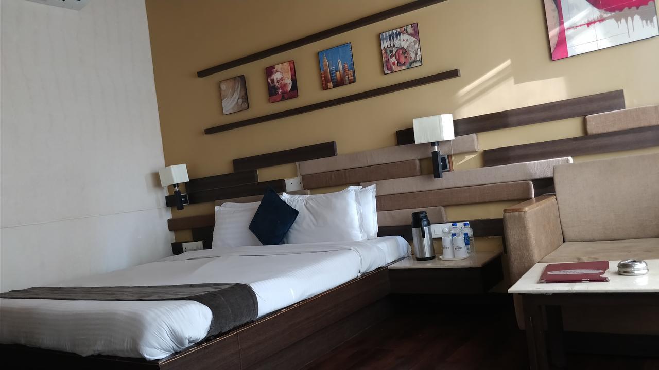 Hotel Mount Regency Mount Ábú Exteriér fotografie